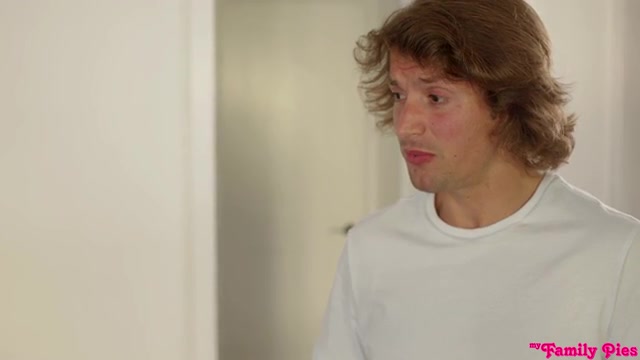 Have Your Cake And Step Sister Too - S19:E5 - Myfamilypies