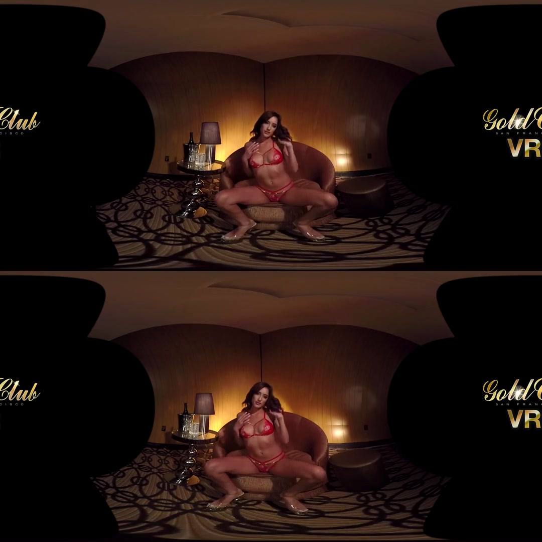 Chloe Amour in Chloe Amour Topless Lapdance - VRClubz