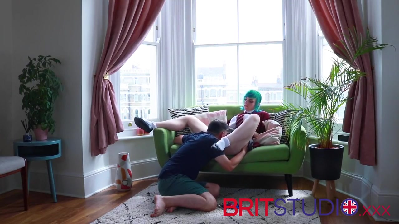 British 18 Year Old Gets Eaten By Her Teacher Then Swallows His Cum