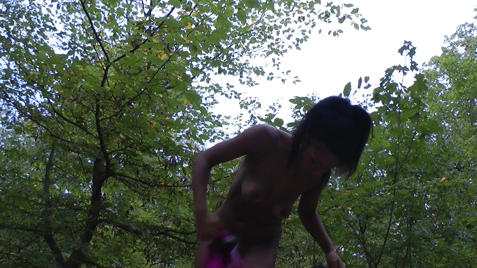 Handsome slut has hardcore sex in a public space