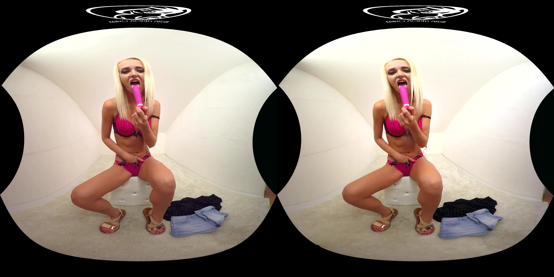 342 - Deborah - SexLikeReal