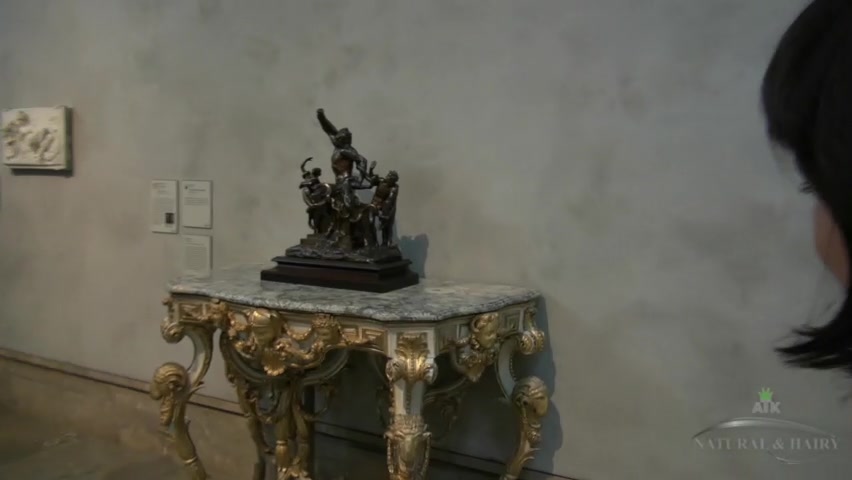 ATKGirlfriends video: Coco is joining you at the art museum on an afternoon date.
