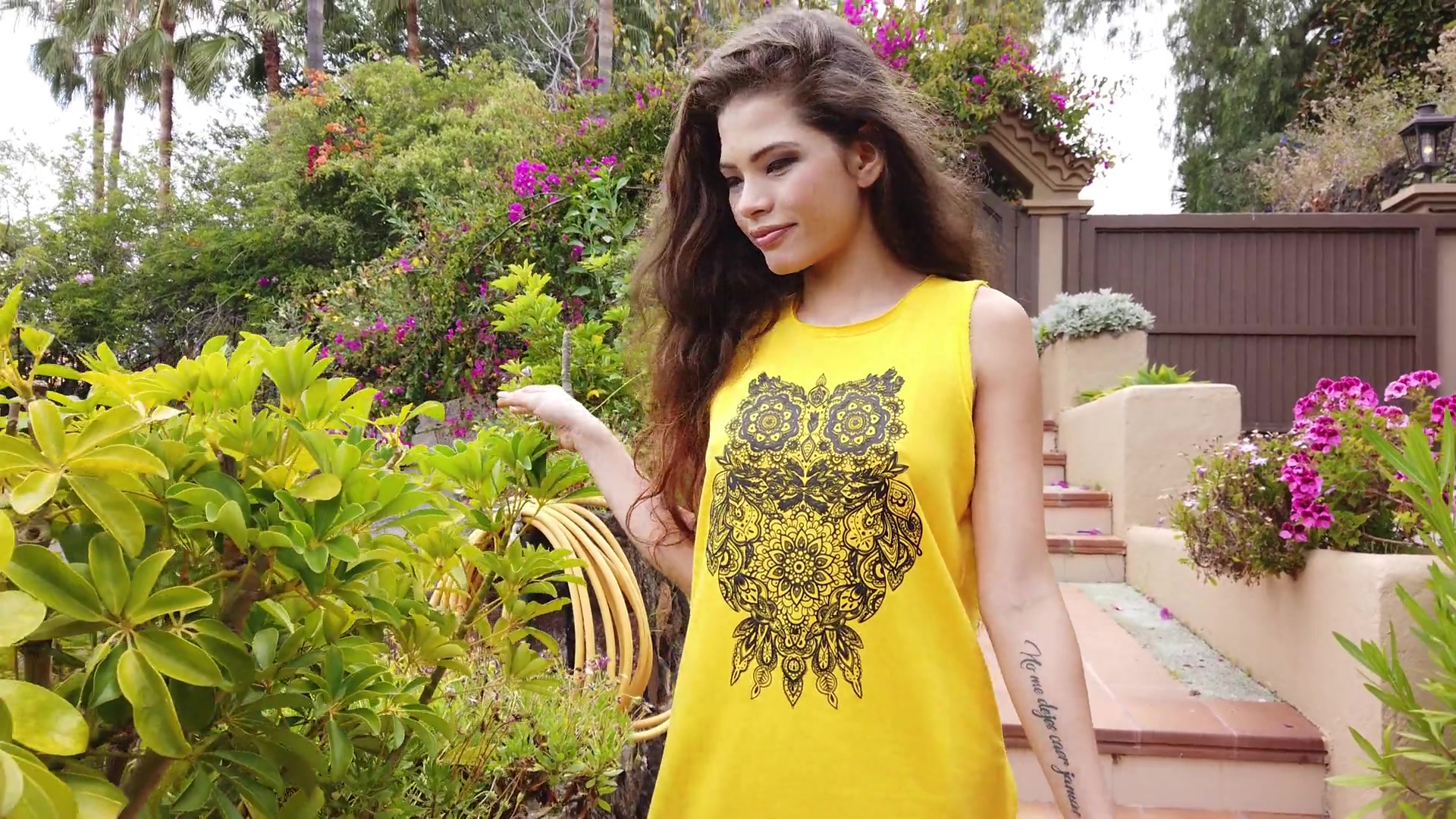 I Like Yellow - Sex Movies Featuring Irene Rouse