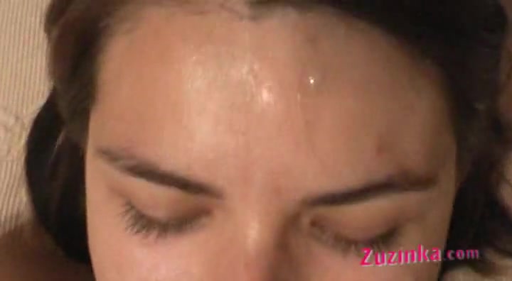 Amateur czech Zuzinka gets facial