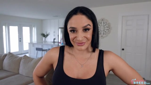 Stepmom Is Ready For Breeding Season - S4:E6 - Momlover
