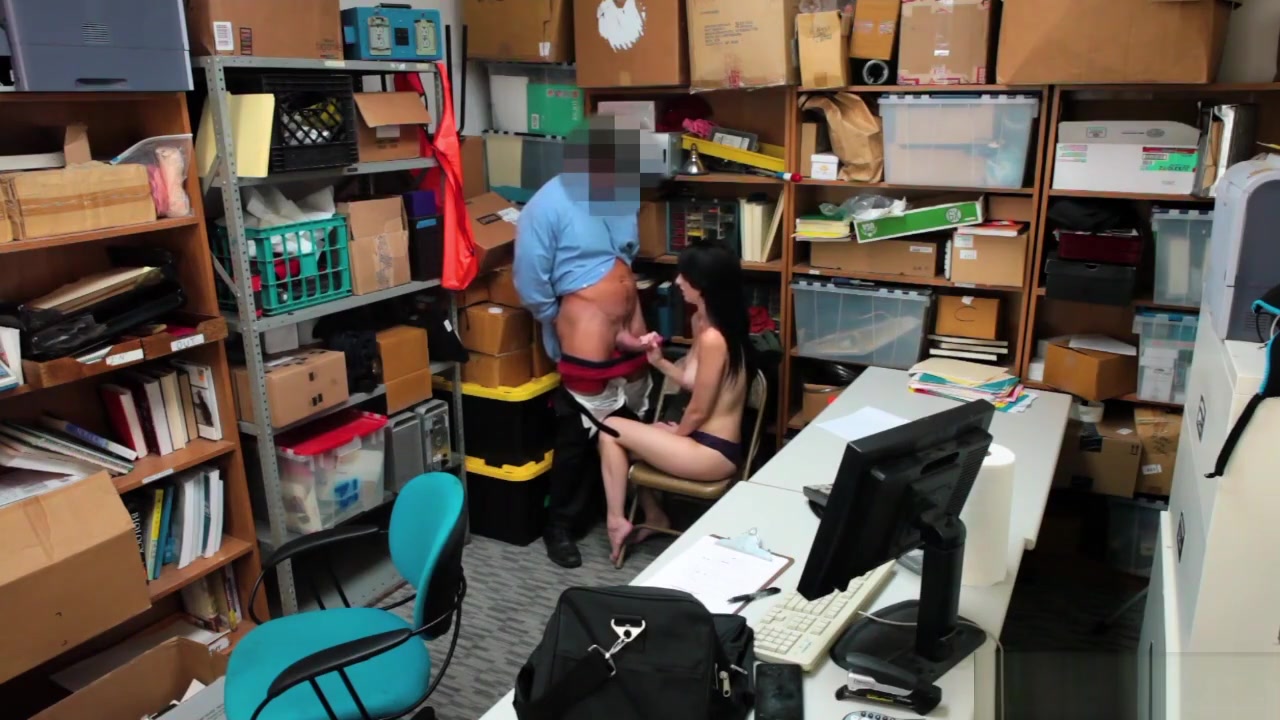 Shoplyfter Alex Harper with perfect tits fucked in office