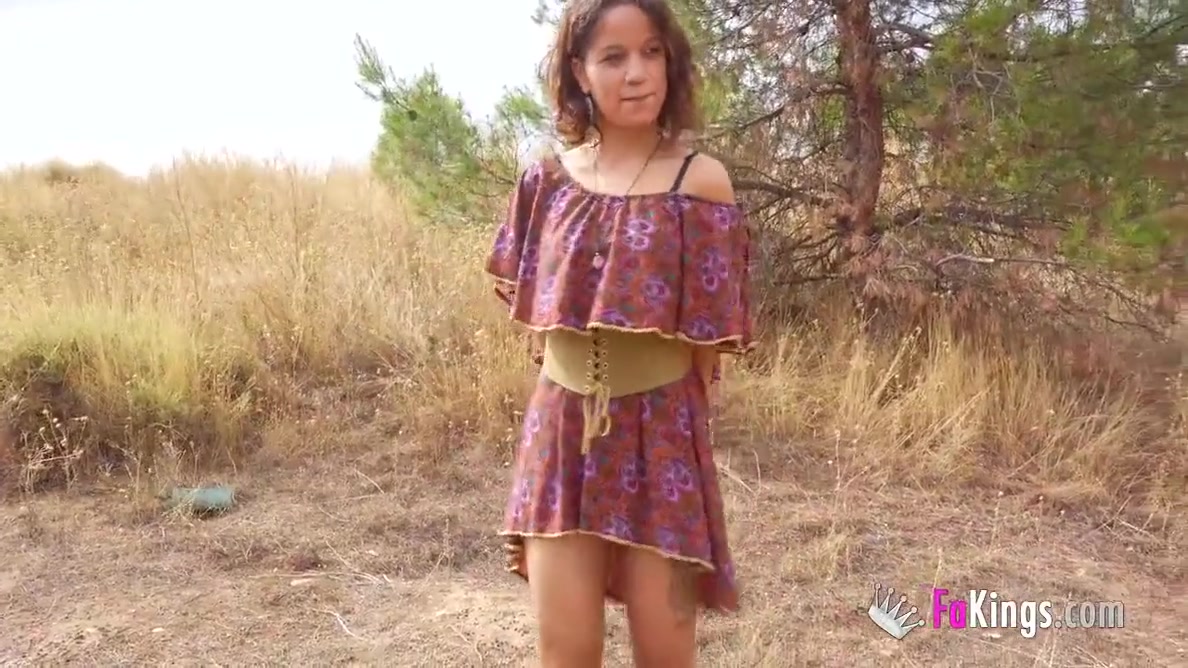 Elena De Vega And Her Naked Date! She Meets And Fucks A Guy At The Countryside With Elena Vega