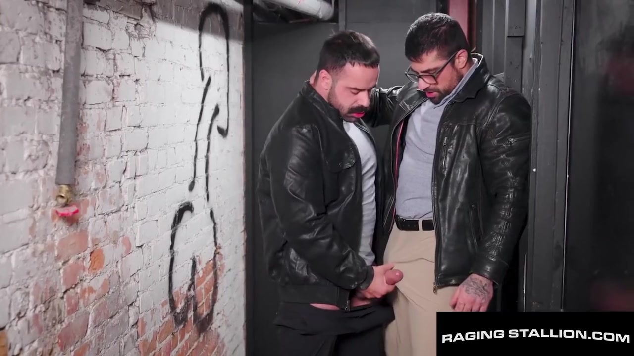 Teddy Torres In Burly Hunk Smashes Mustachioed Stranger In Seedy Alley Fuckfest