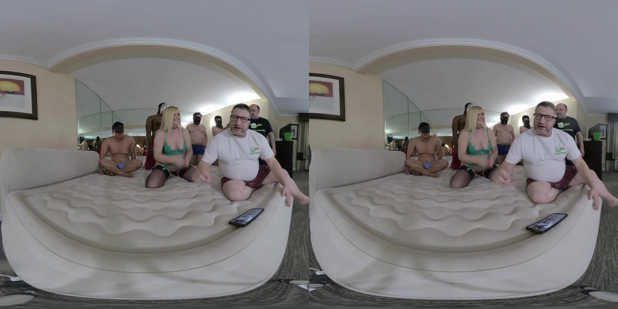 Kendra Lynn GANGBANG 1 of 3 - TadPoleXXXStudio