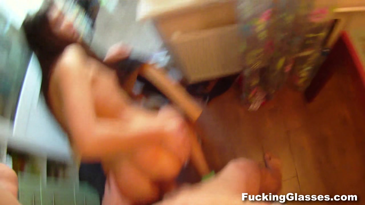 Fucking Glasses - Seren - Fucking for dinner