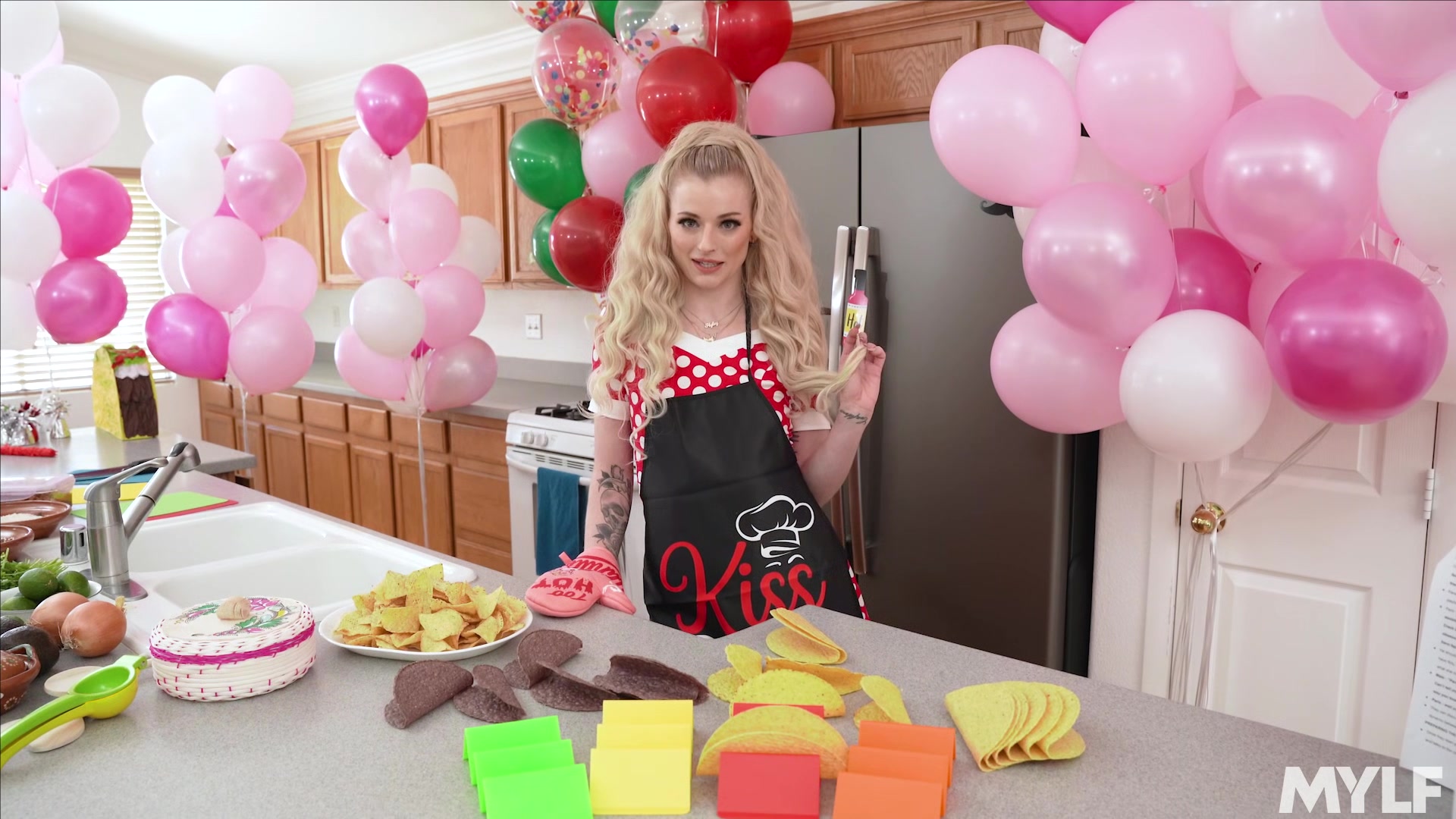 Cooking with Paris - Mylf Wood