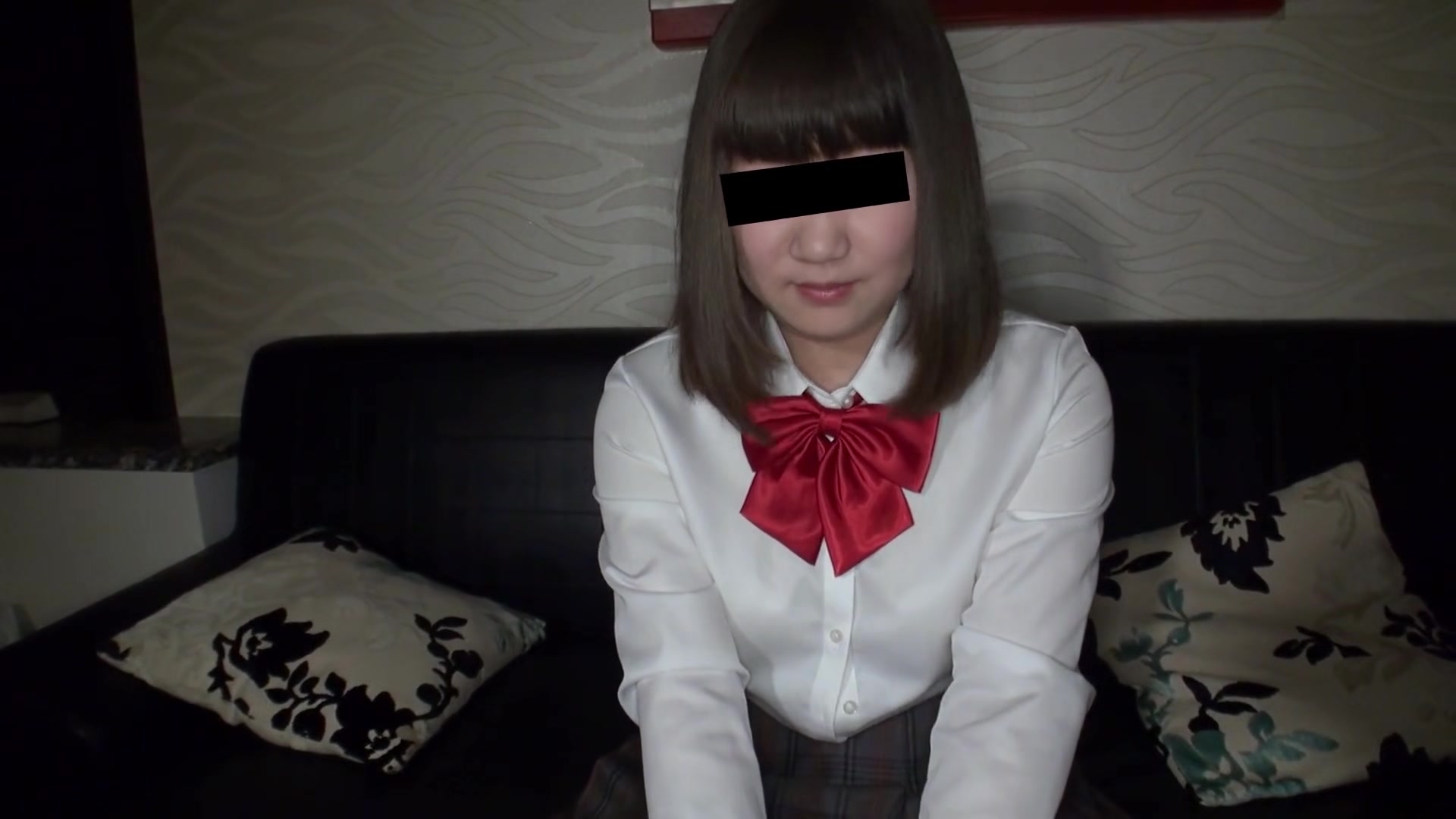 Akari Yuki The School Uniform My Uniform Got Messy With Love Juice Because You Stare At Me - 10musume