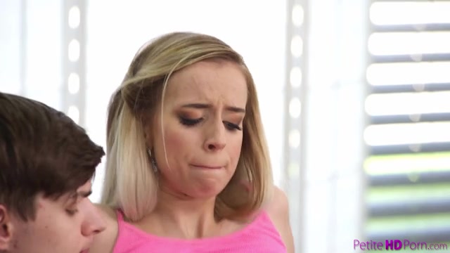 I Can See Up Your Skirt - S22:E5 - Petitehdporn