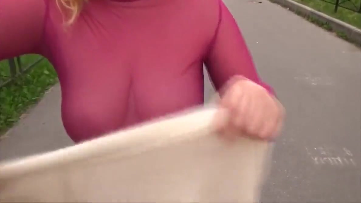 Hot Blonde In Big Booty On The Street