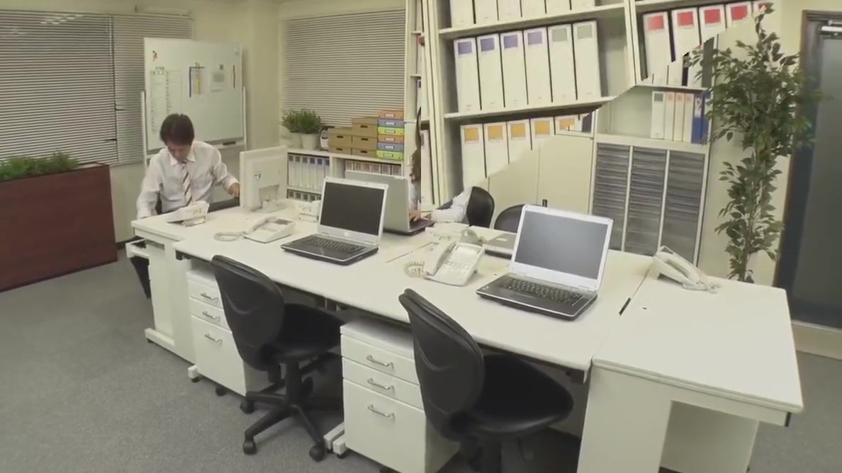 Alone In The Office With Boss With Nana Kamiyama And Na Na