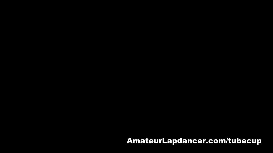 Lapdance and blowjob by busty czech mummy