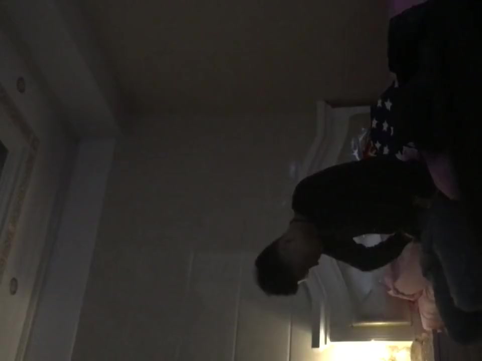 CHINESE MATURE TRANSGENDER LOVES HITTING BY YOUNG MAN 9