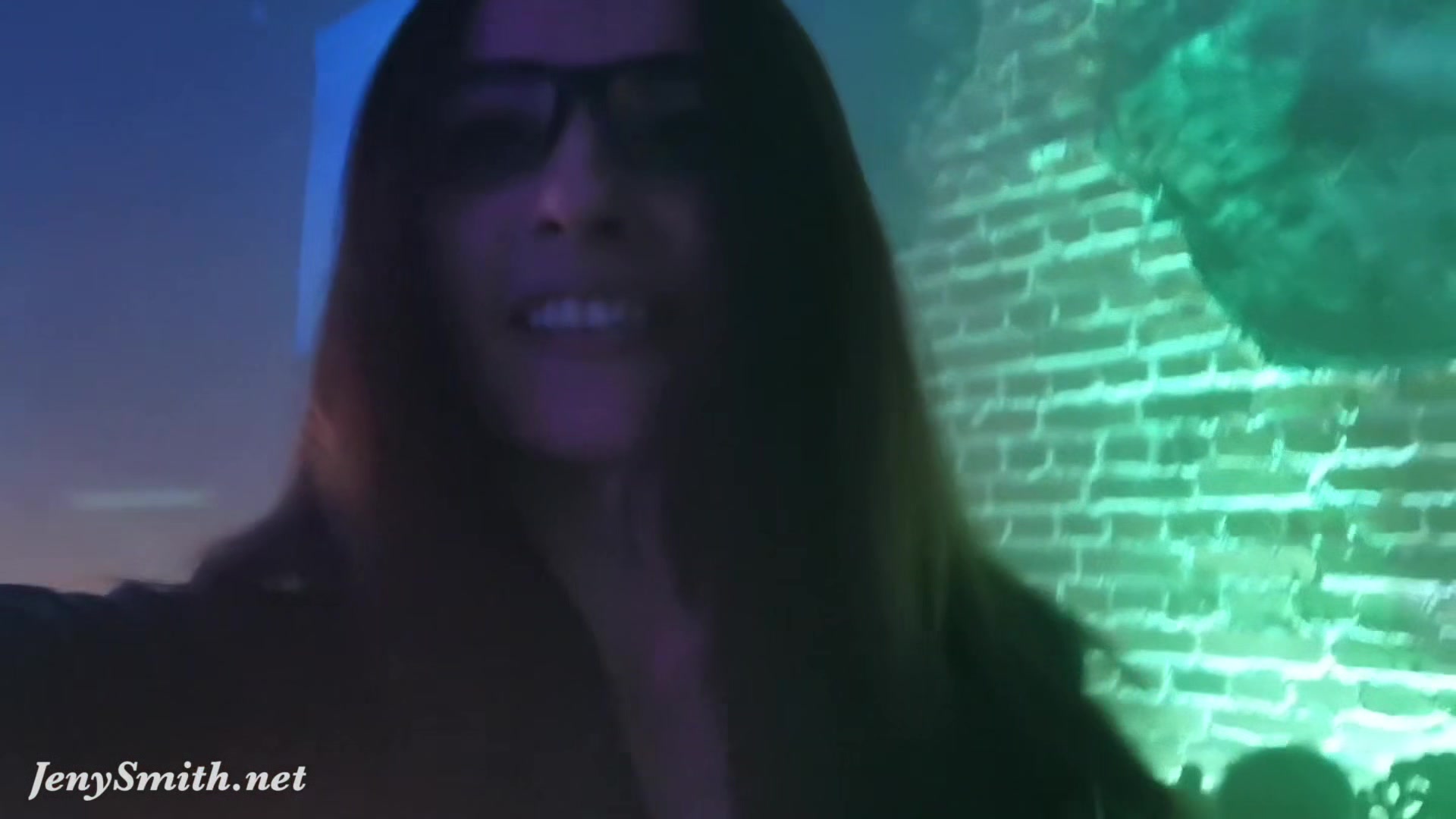 Jeny's Fake twin Step sister Merry goes to club