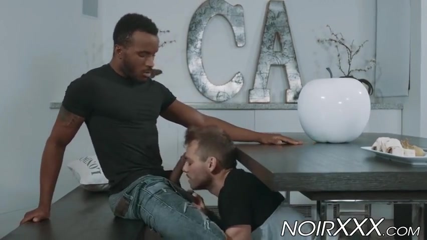 Pheonix Fellington And Max Adonis In Wild Anal Fucking With And