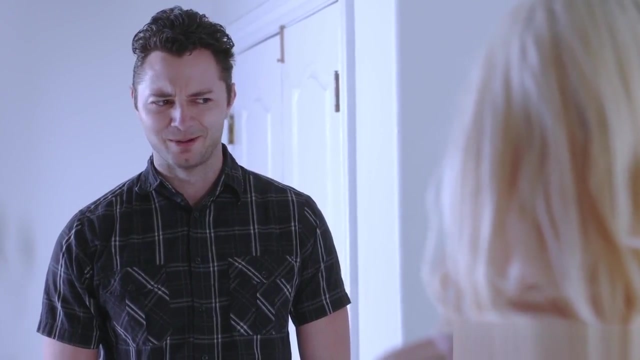 Stepbro lets his blonde stepsis eats him and gave him a blowjob