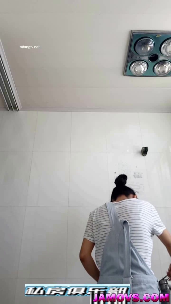 Chinese Teen Masturbating Homemade