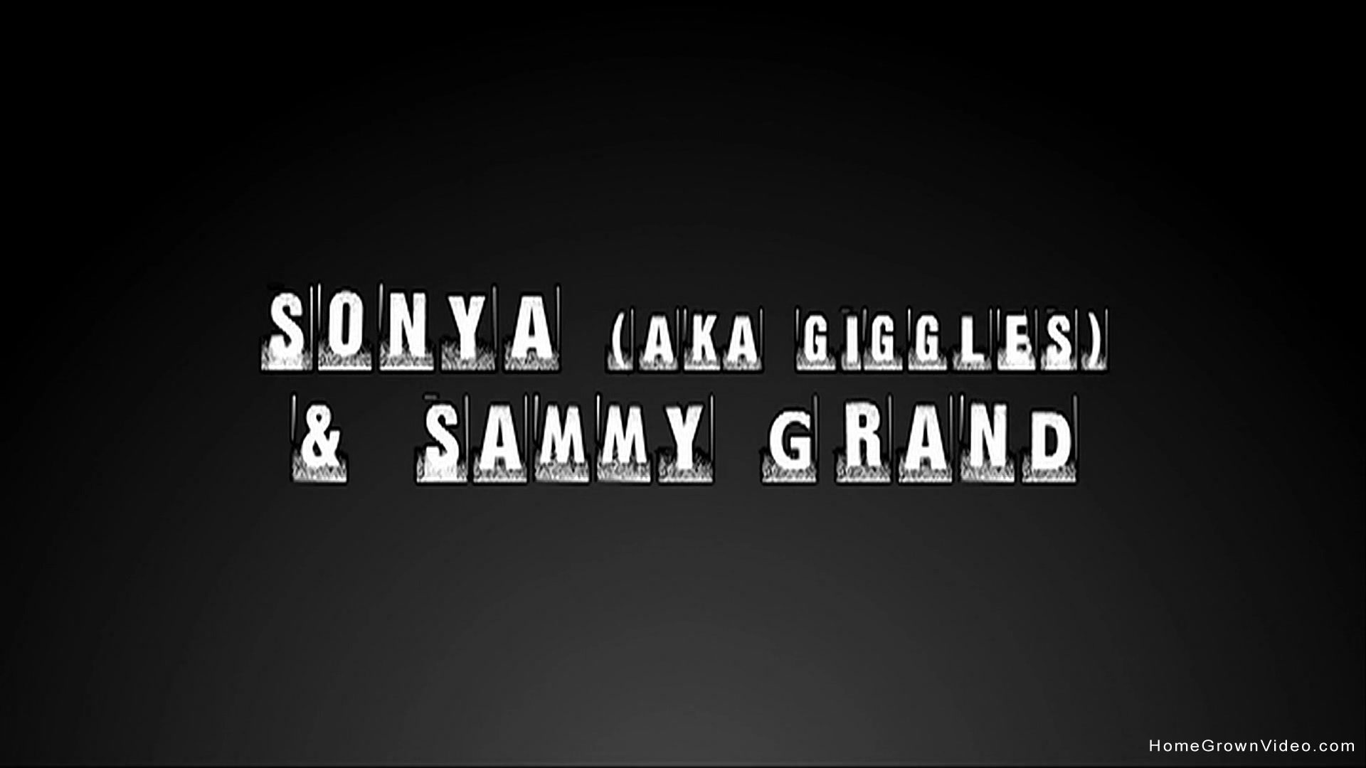 Toy Play Girl-On-Girl Fun - Sonya & Sammy