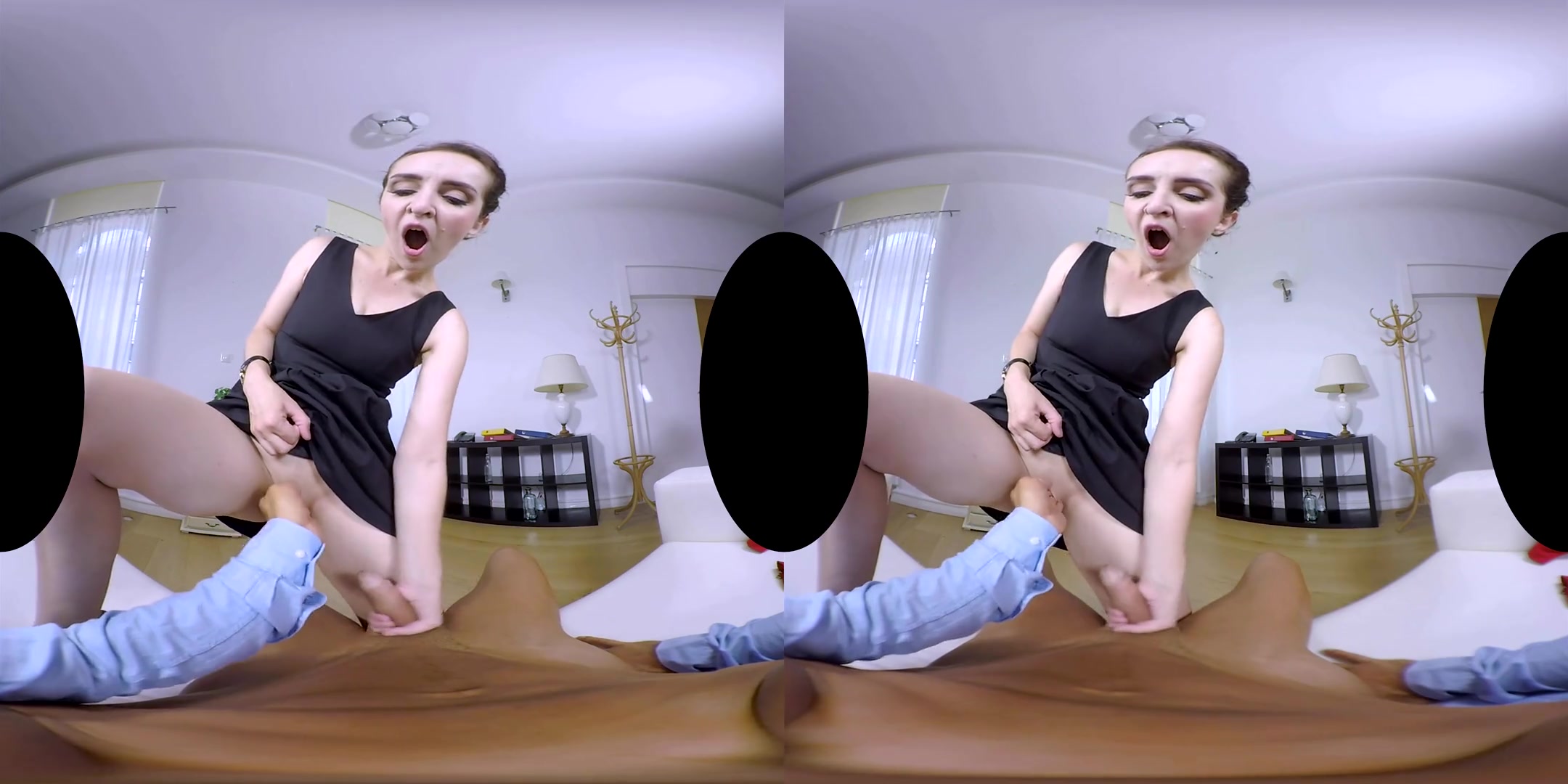 Di Devi in The Pussy Of The Manager - POV - RealityLovers