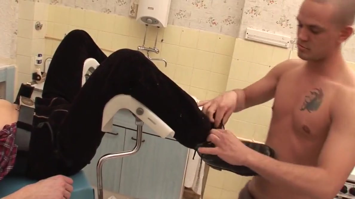 Raw Fuck In The Gyn Chair - Gay Porn