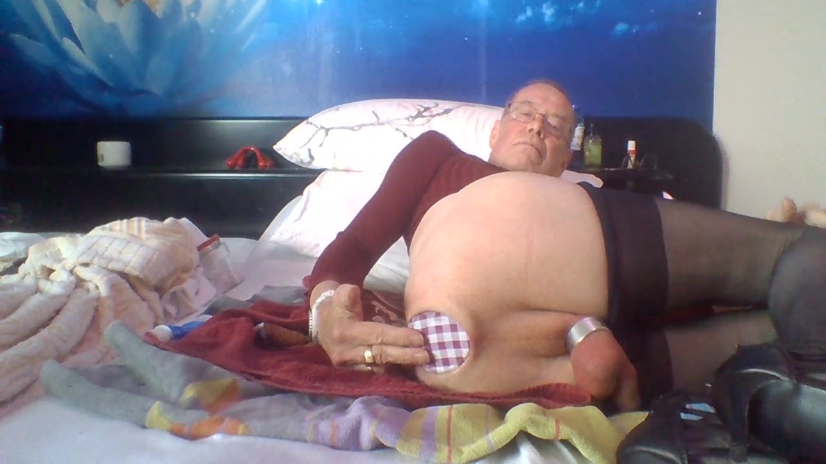 Inserting A Thick Jam Jar Into My Open Ass Cunt 1