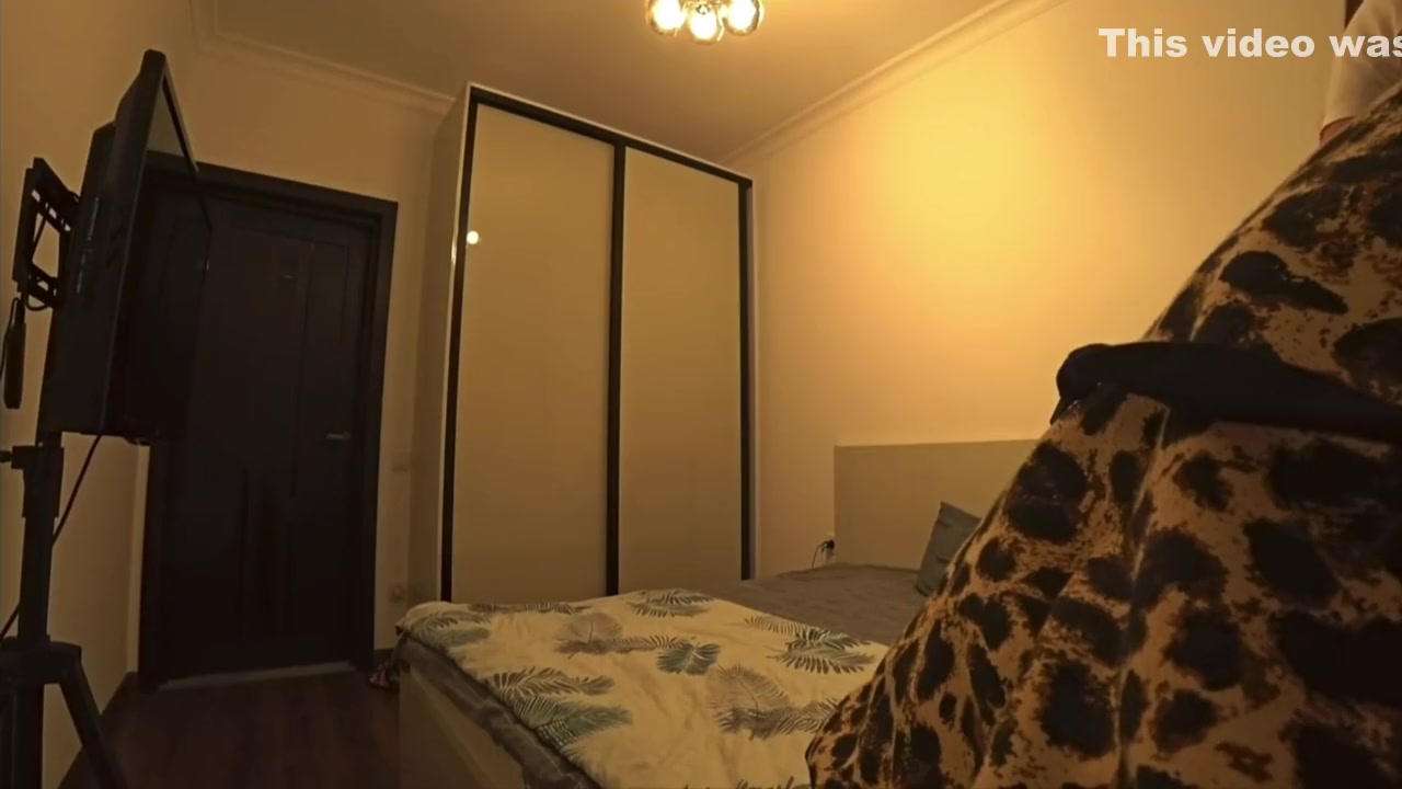 Fuck Me Before My Husband Comes Home! Wife And Friend 6 Min