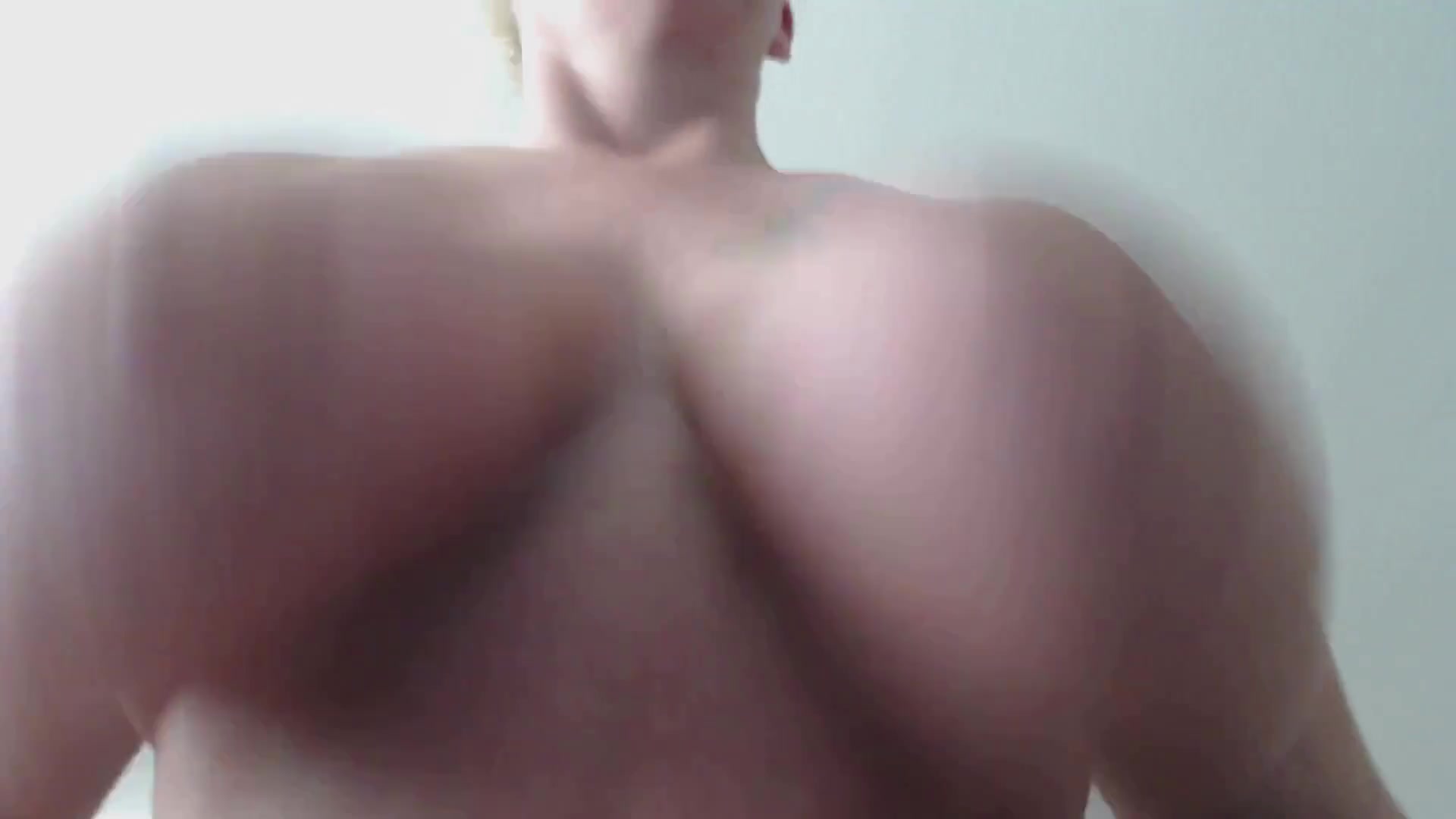 Shaking My Boobies - BustyKrisAnn