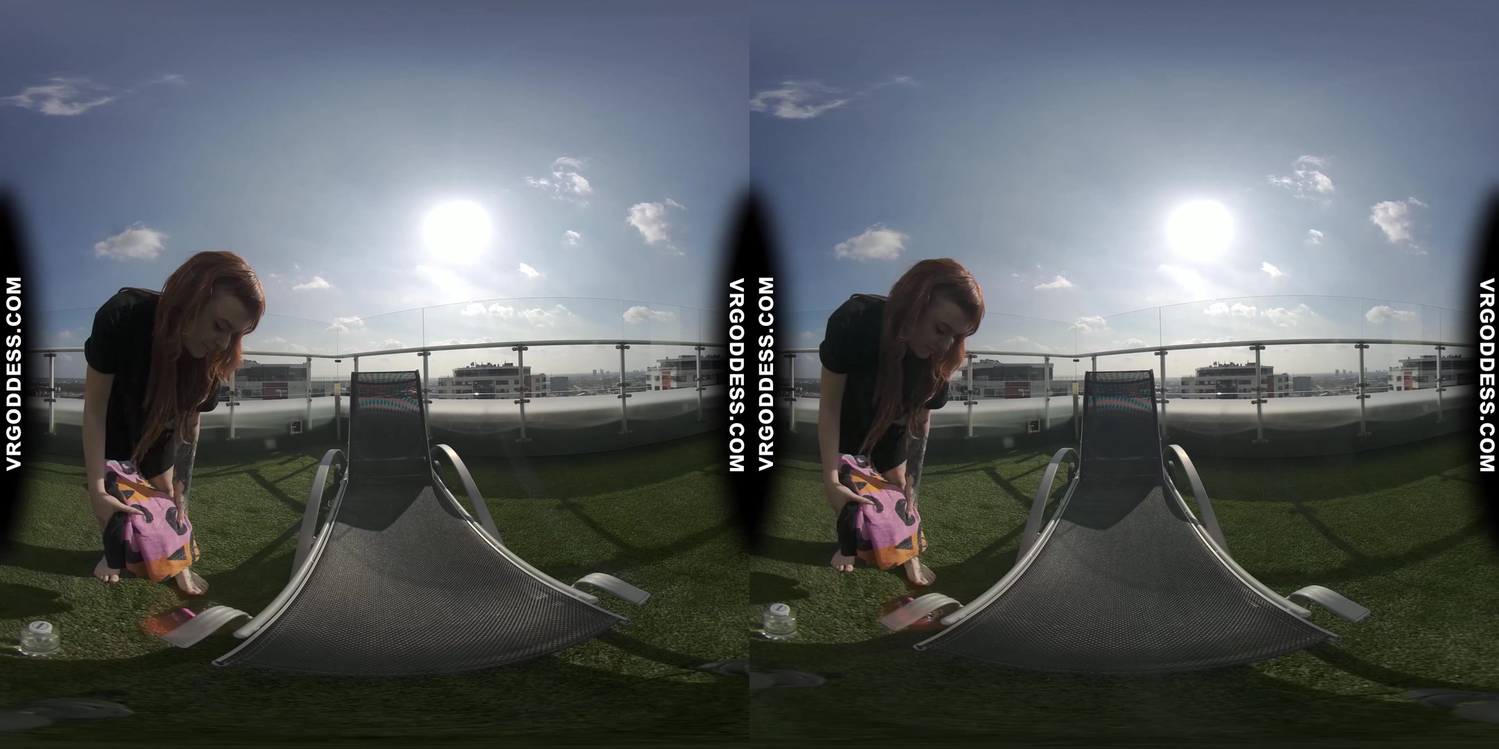 Afternoon Fun In The Sun Hot Tattoo Girl Brille Jills Herself Off Dildoing While Sunbathing