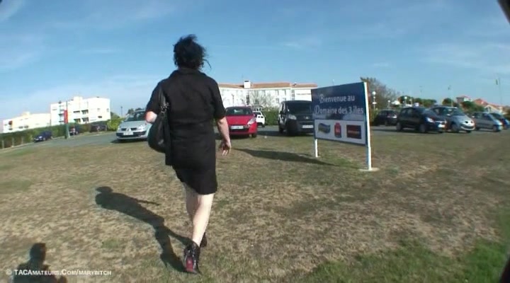 Showing & Pissing In Public Pt2 - TacAmateurs