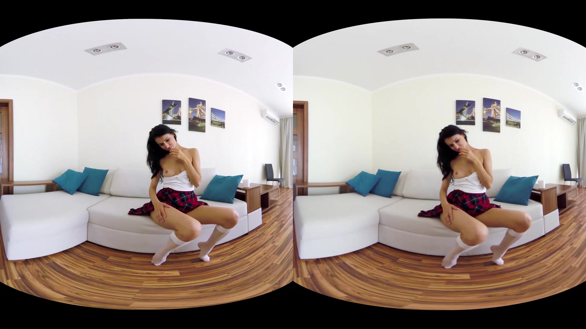 Sally Palmer in Coffe Break - RealJamVR