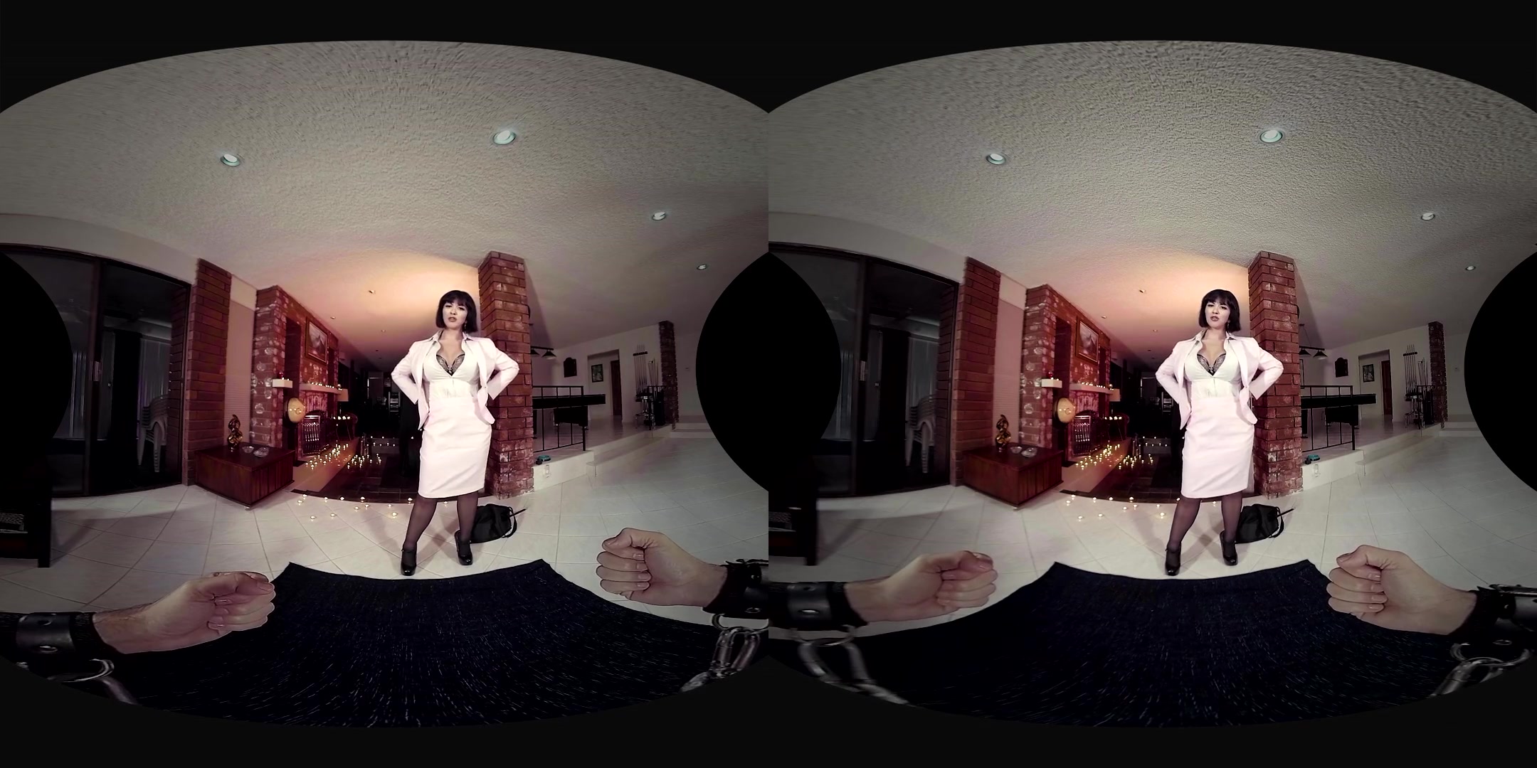 Larkin Love in Femdom Training - JustVR