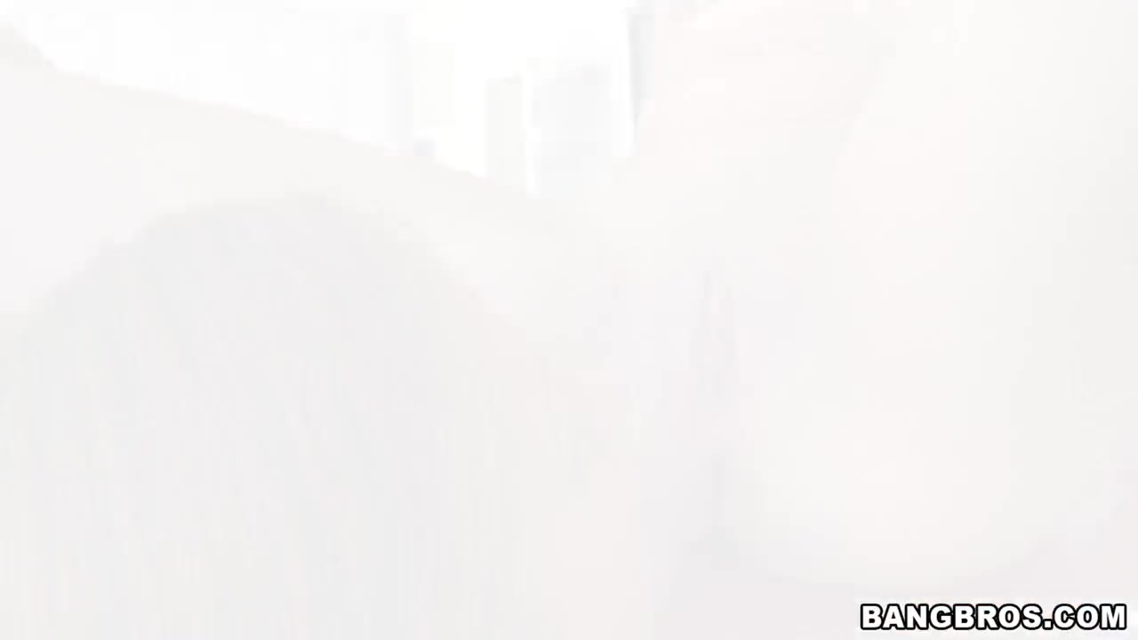 Mandy Sky in a wild lesbian threesome