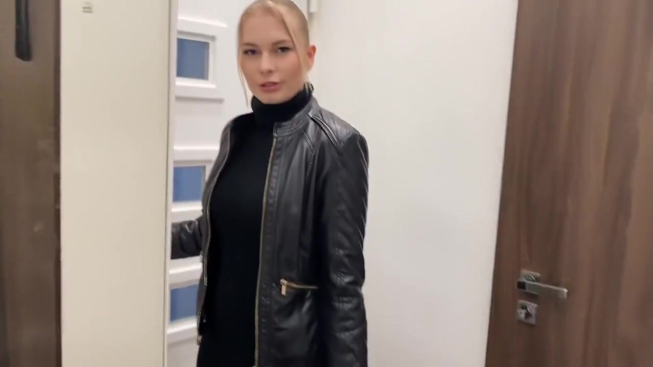Mimi Cica - Public Flashing And Lush Controlled By My Girlfriend