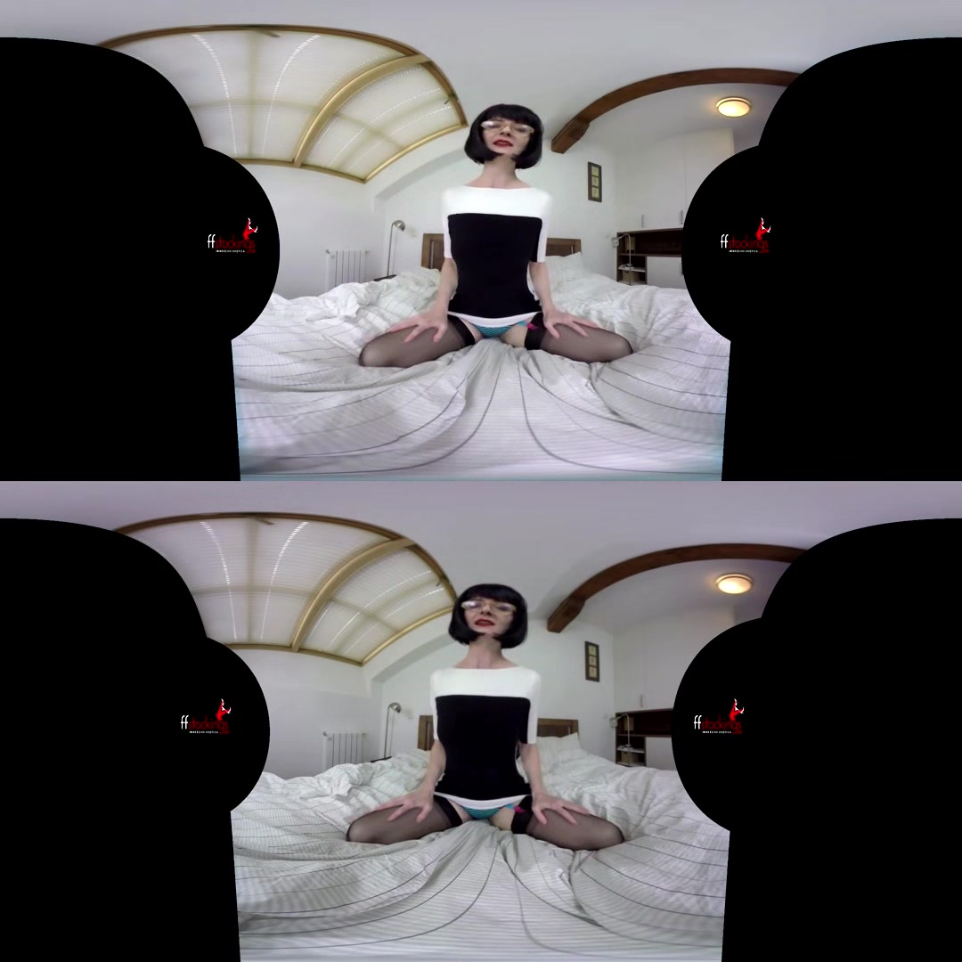 Smokin Hot Panties In Virtual Reality - Legs Fetish Milf