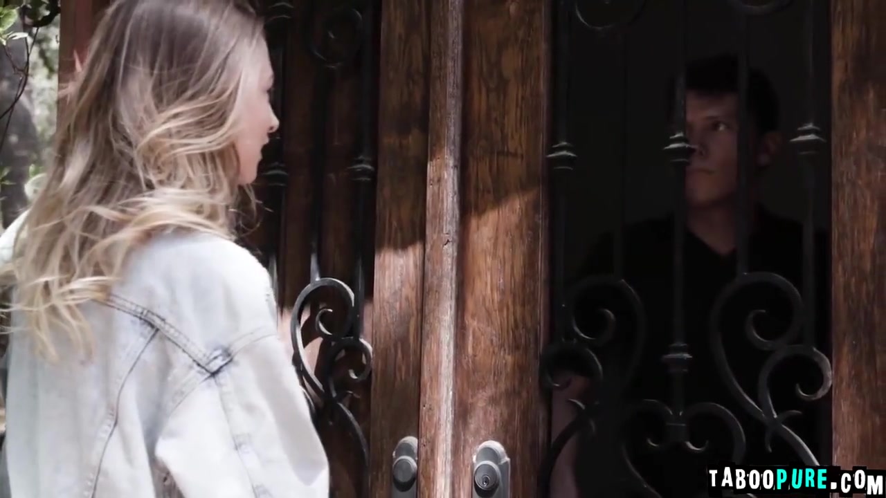 Kyler Quinn In Is A Homeless Girl Who Joins A Harem