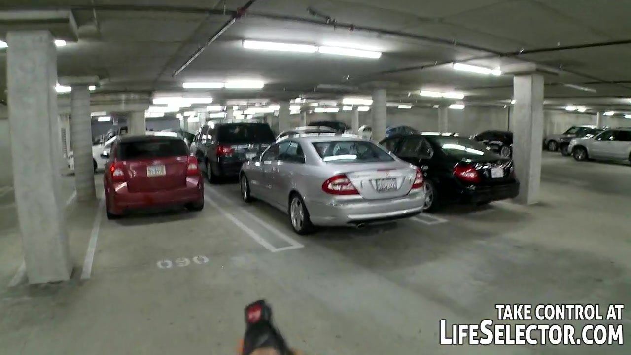 Luggage swap leads to sexy surprise