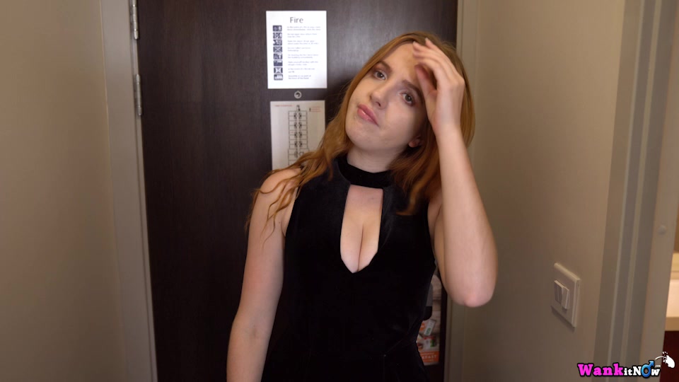 Scarlett Jones - Customers CUM First - Sexy Videos - WankitNow