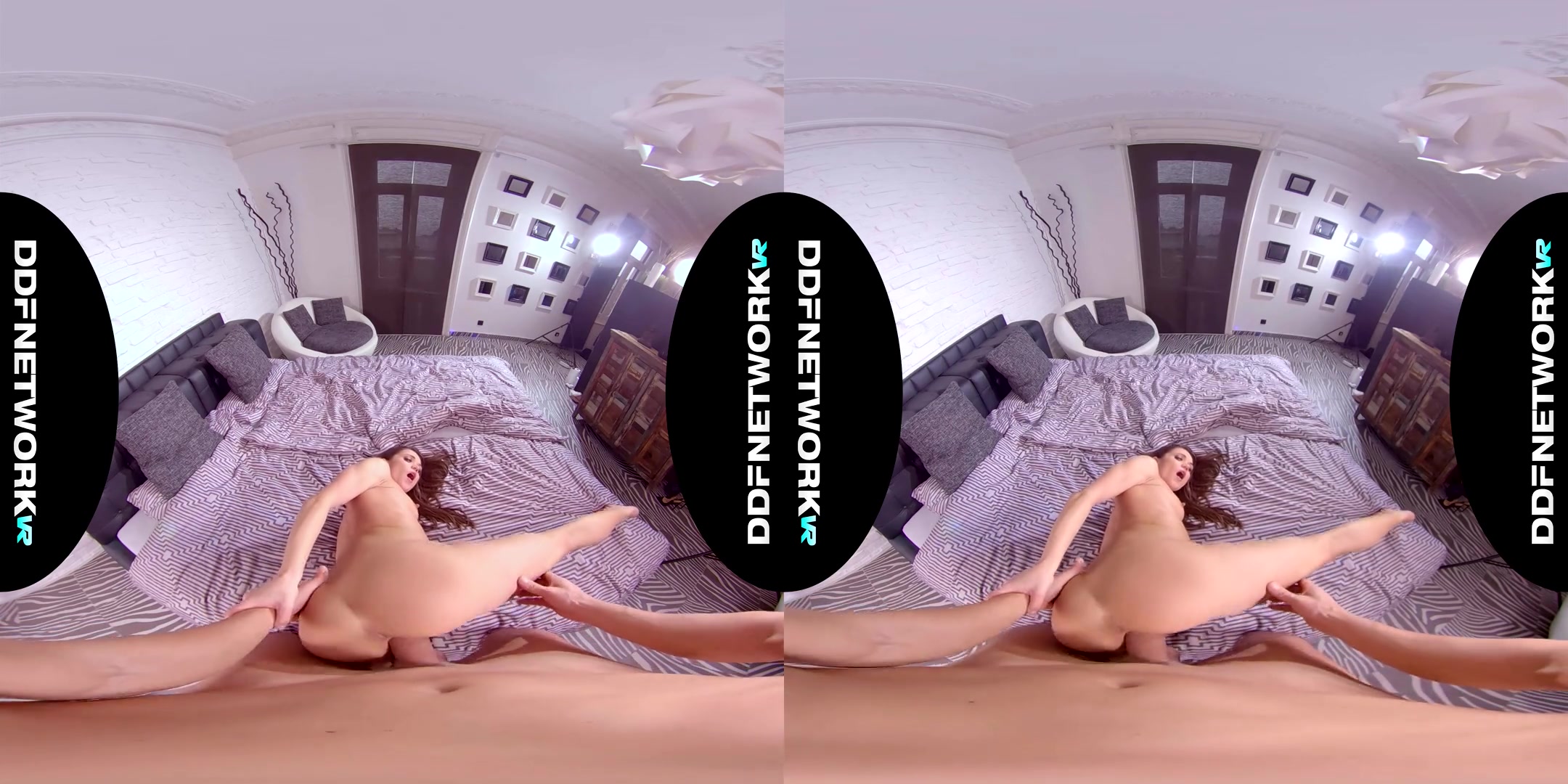 Alyssa Reece in Pounding a Pornstar - DDFNetworkVR