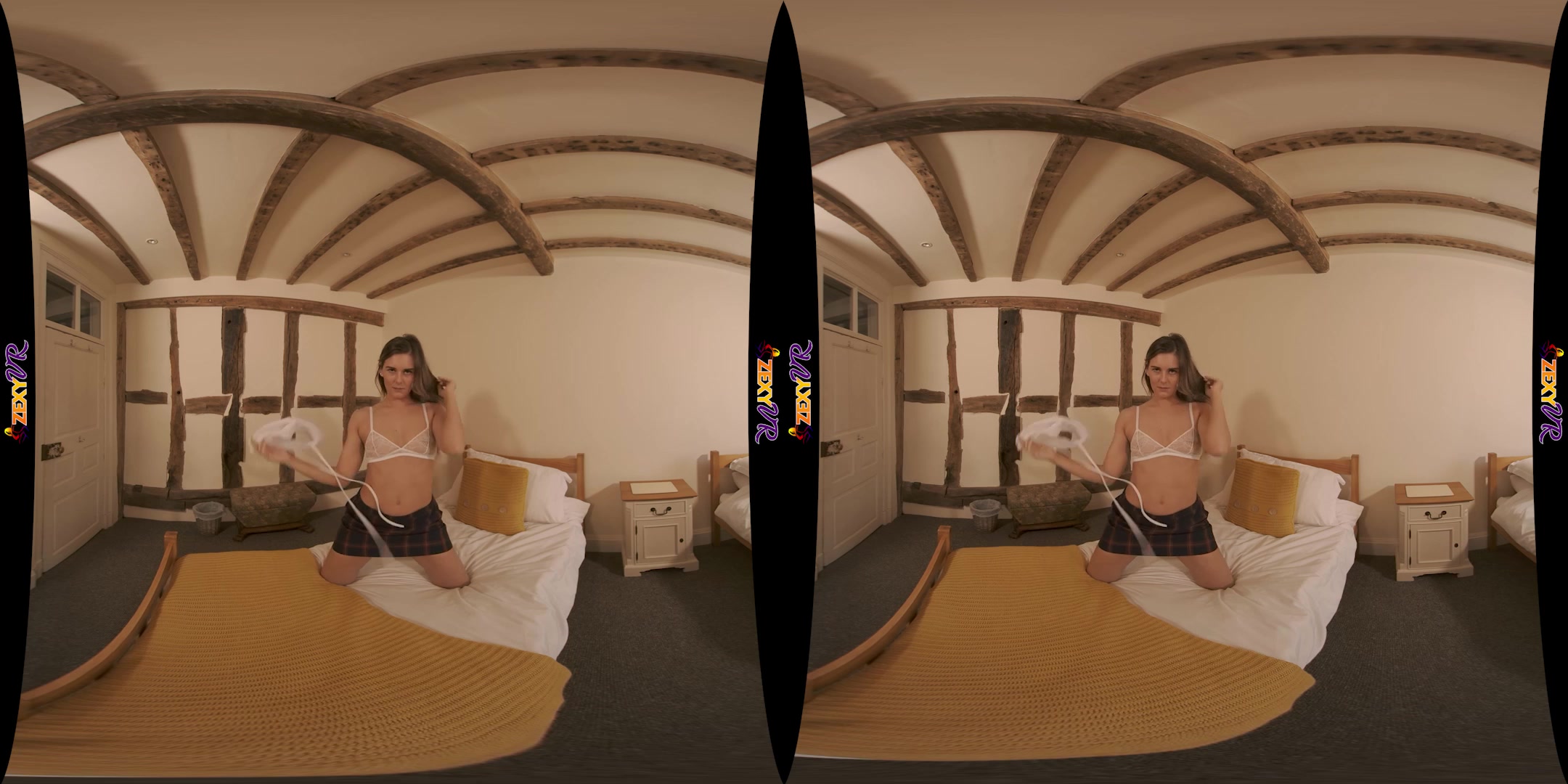 Bedtime Ritual featuring Louise T - ZexyVR