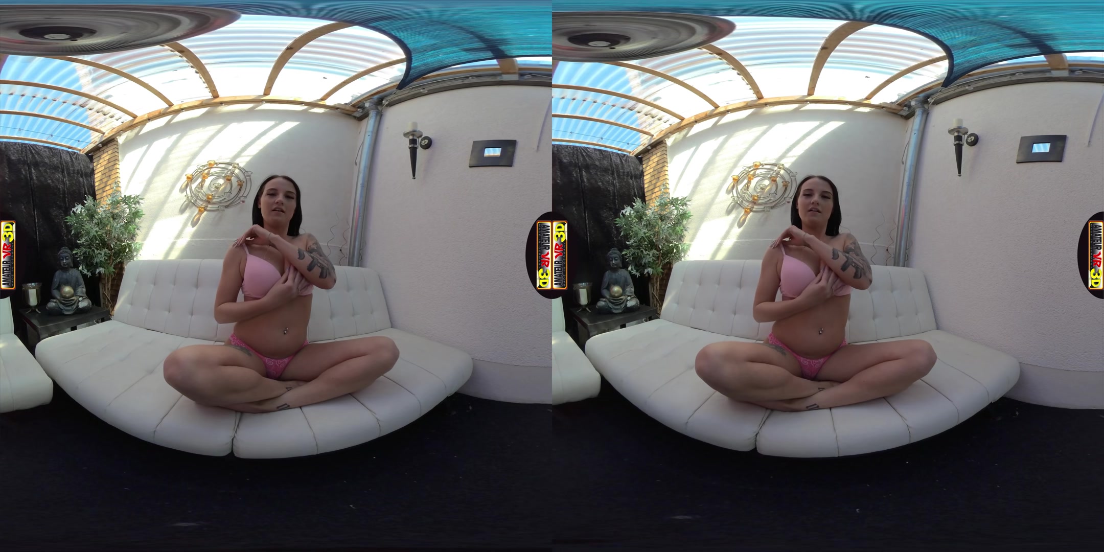 Lacey - Inncocent Wet Teenycunt - AmateurVR3D