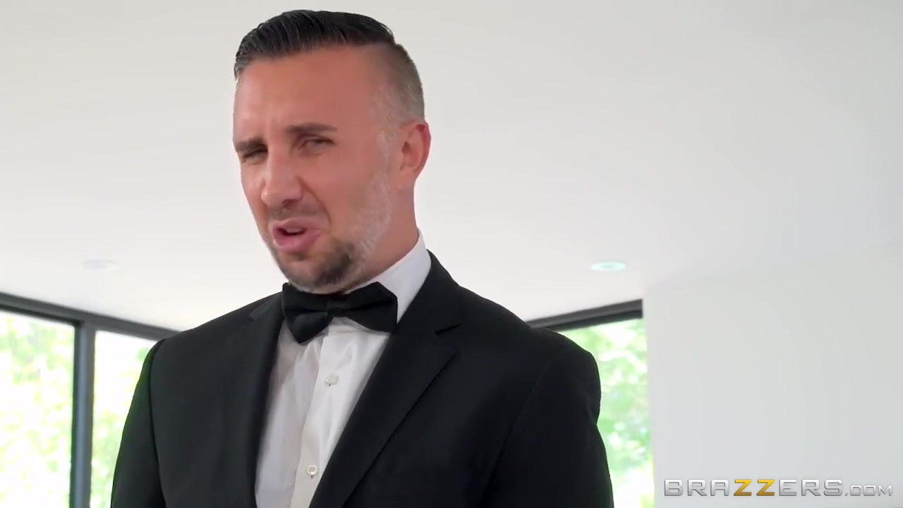 Startling Asian Cougar At The Whos Your Butler With Kaylani Lei And Keiran Lee
