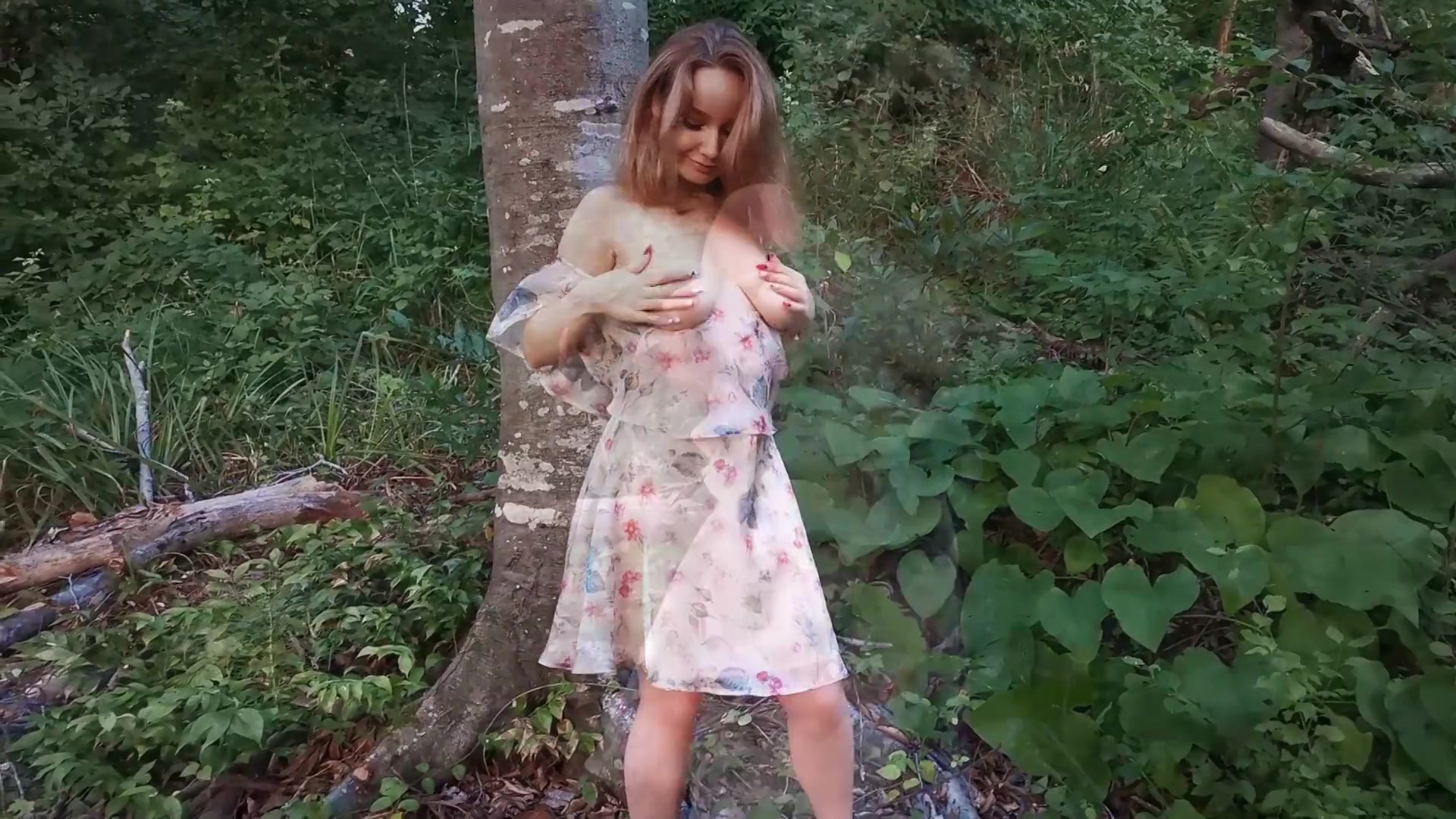 Tender Babe With Big Tits Fingering Pussy Outdoor And Cums - Sex Movies Featuring Lana Red