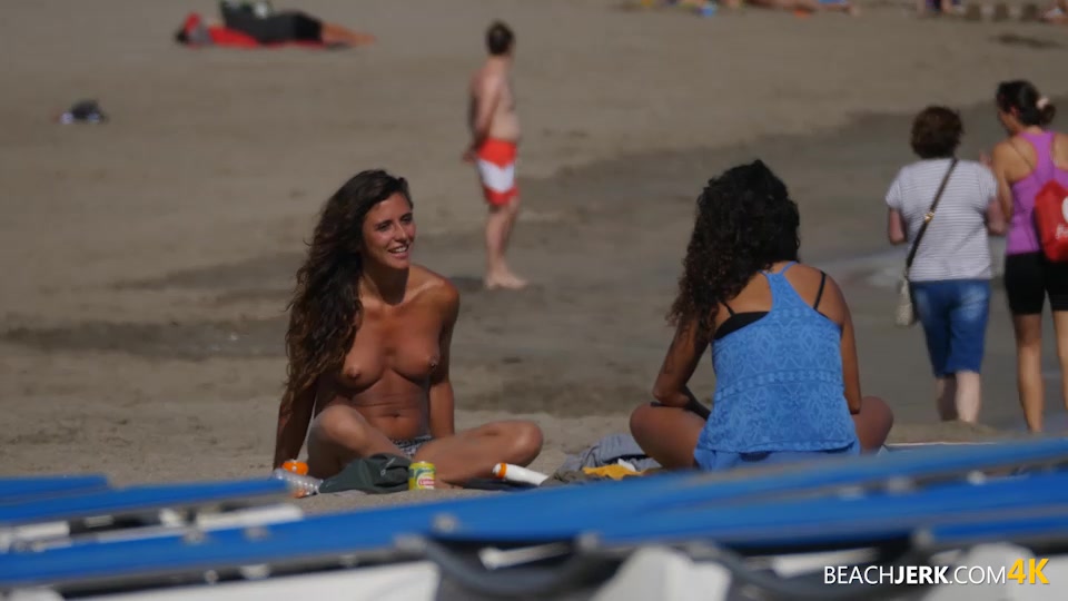 Lovely Lesbians - BeachJerk