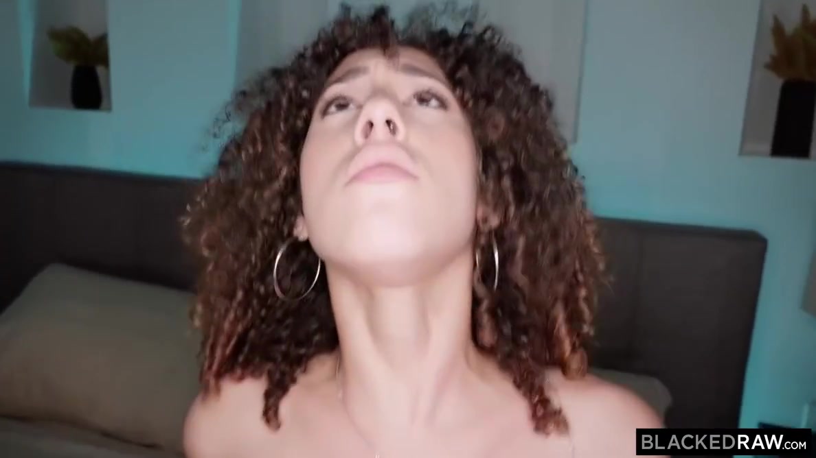 Squeaky Kira Perezs Skinny Xxx