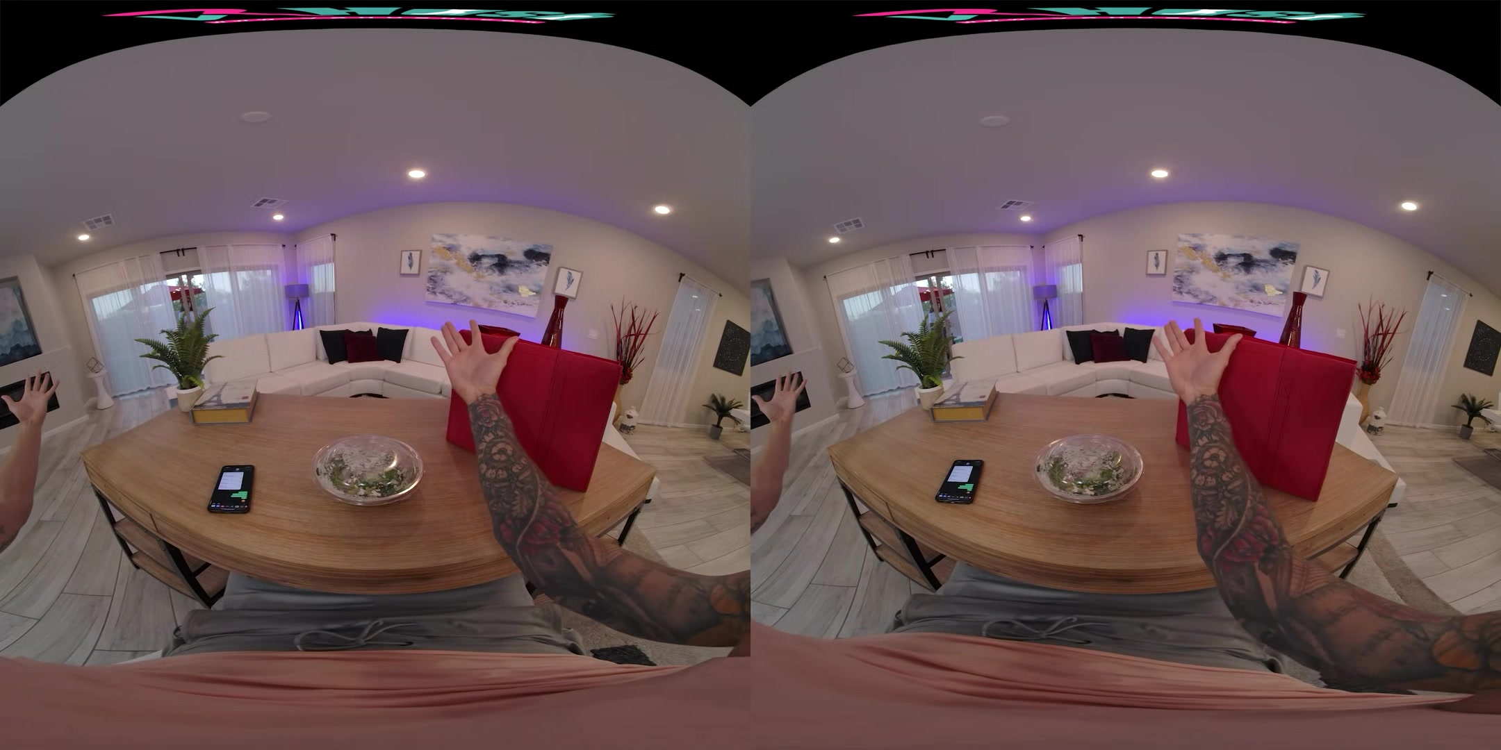 VRHUSH Delivery girl Olivia Jayy wants her five star rating