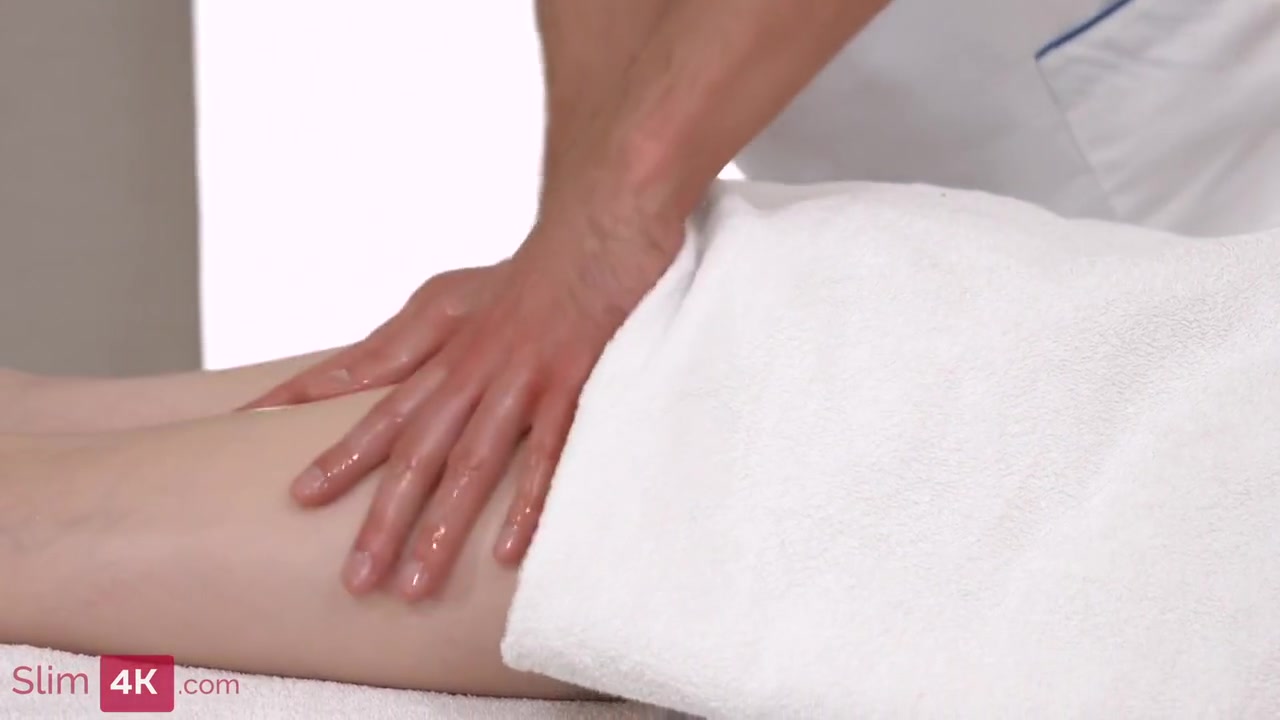Beautiful teen 18+ Gets Fucked After Massage